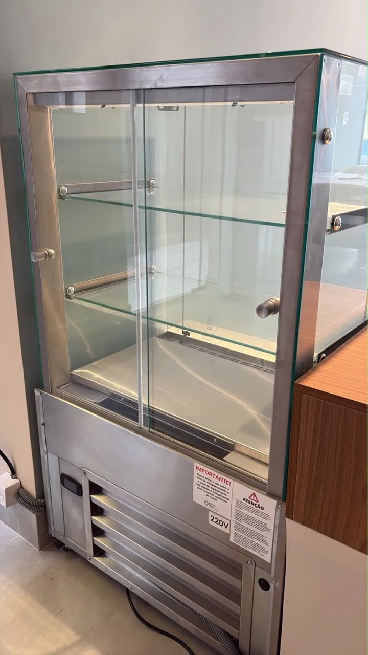 *vitrine expositora refrigerada de vidro*  - Foto 3