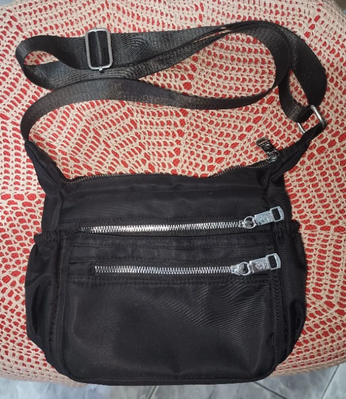 Bolsa preta seminova