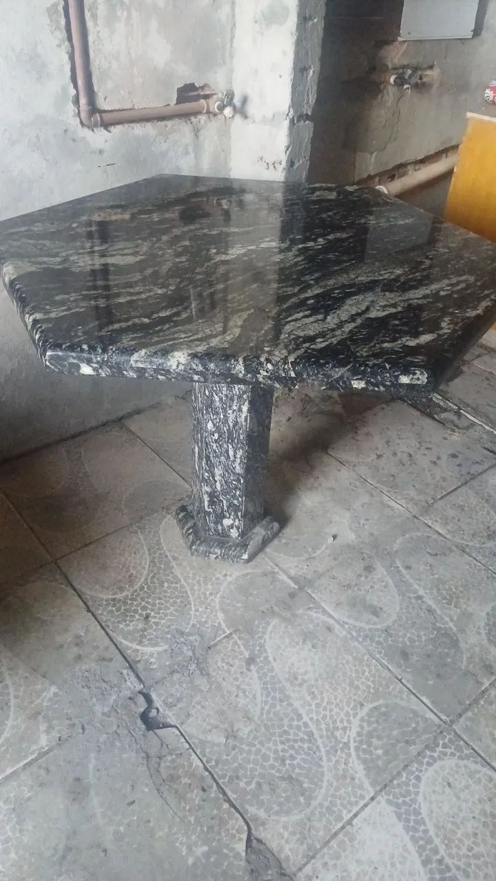 VENDO MESA DE MÁRMORE  - Foto 3