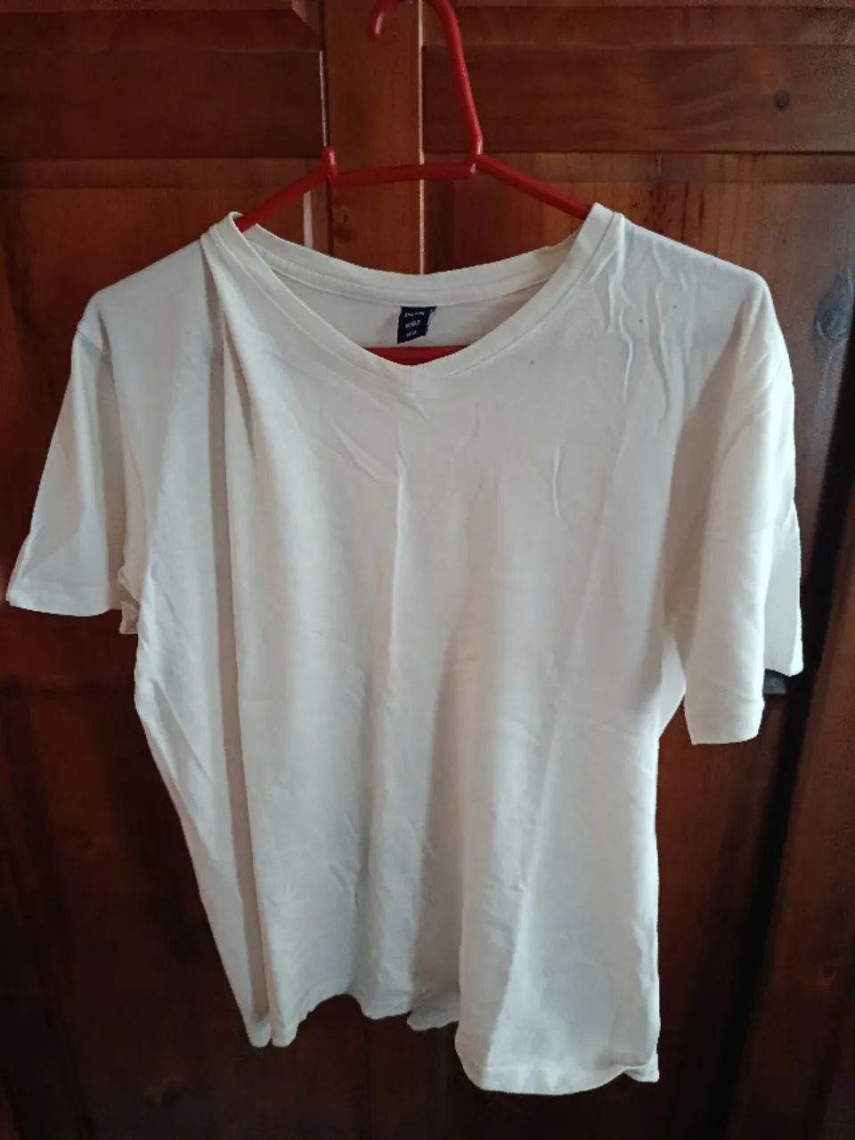 Camisetas Básicas Gola V Hering (Kit com 5) - Foto 4