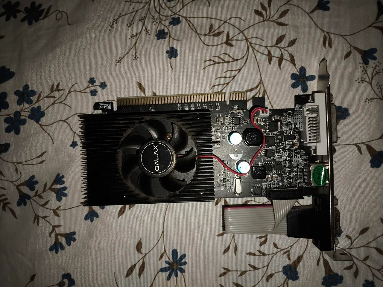 Placa de video gt210 - Foto 3