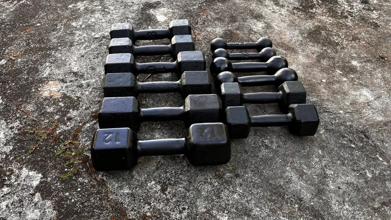 Conjunto de halteres de ferro fundido  - Foto 4