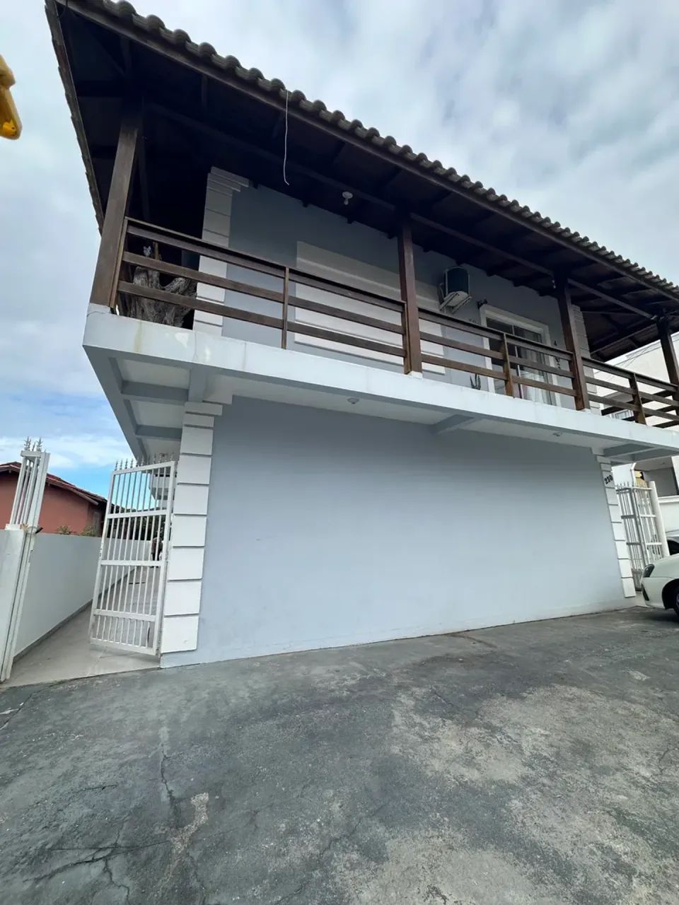 Pousada com 6 Apartamentos e um Chalé na Praia do Santinho à Venda - Foto 2