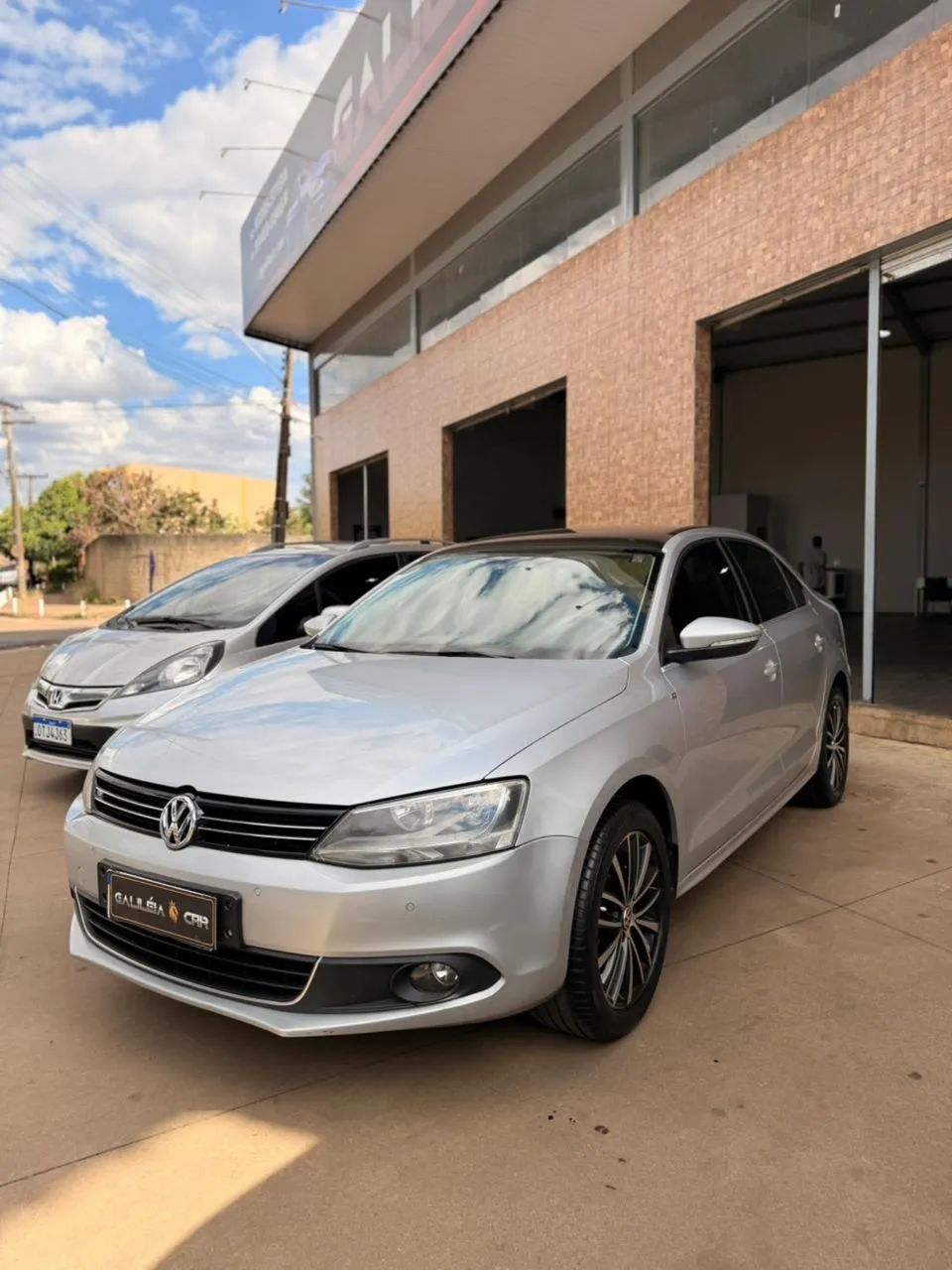 Volkswagen Jetta JETTA Highline 2.0 TSI 16V 4p Tiptronic 2012