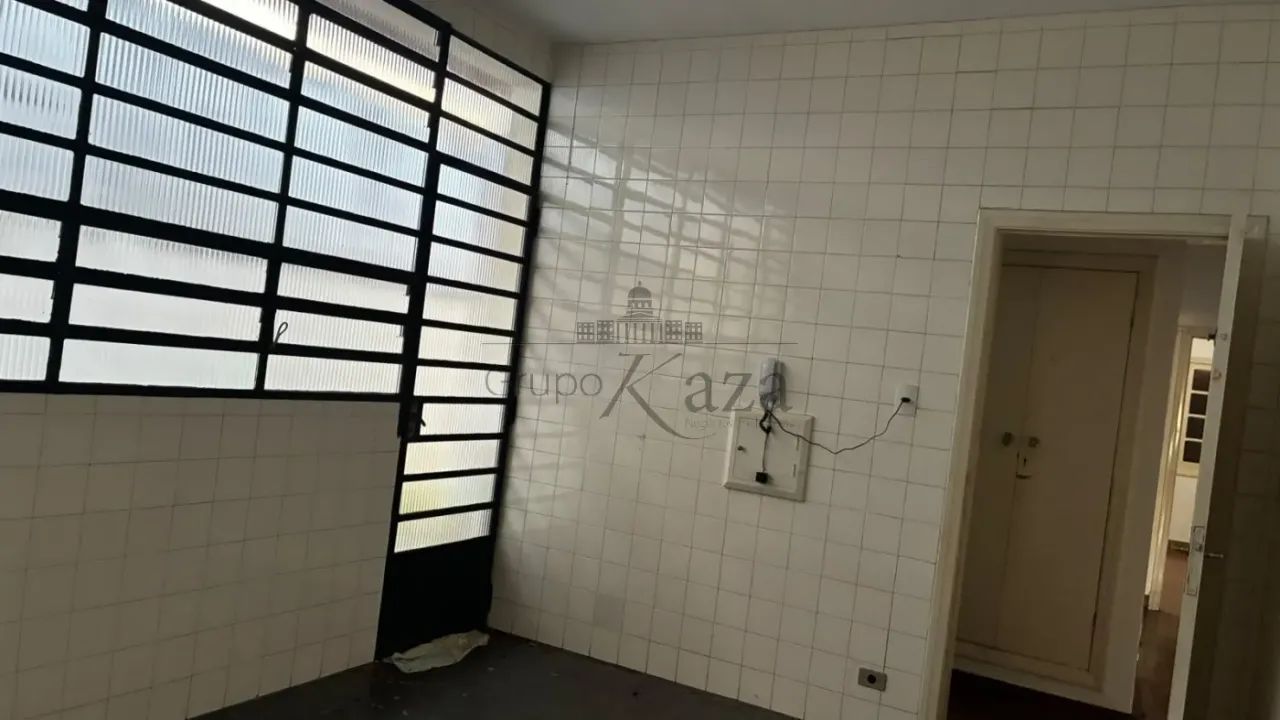 Casa Comercial com Edícula - Centro - 3 Dormitórios - 500m² - Foto 4