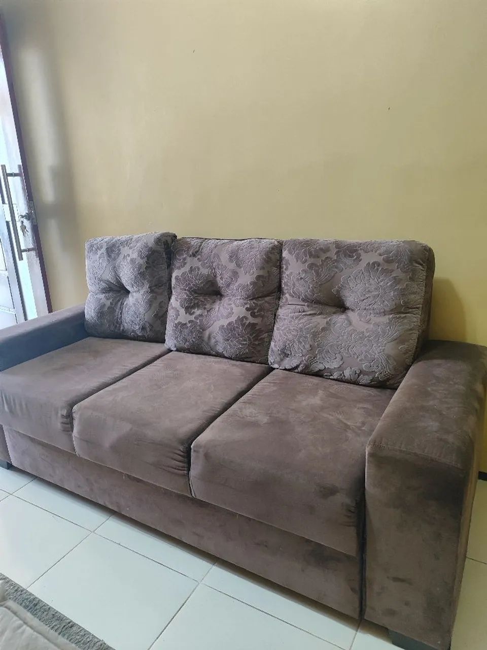 Sofá 3 lugares semi novo - Foto 5