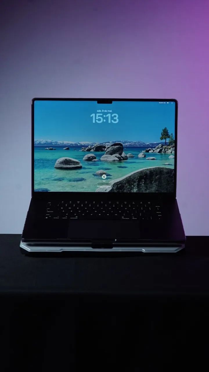 MacBook Pro 14