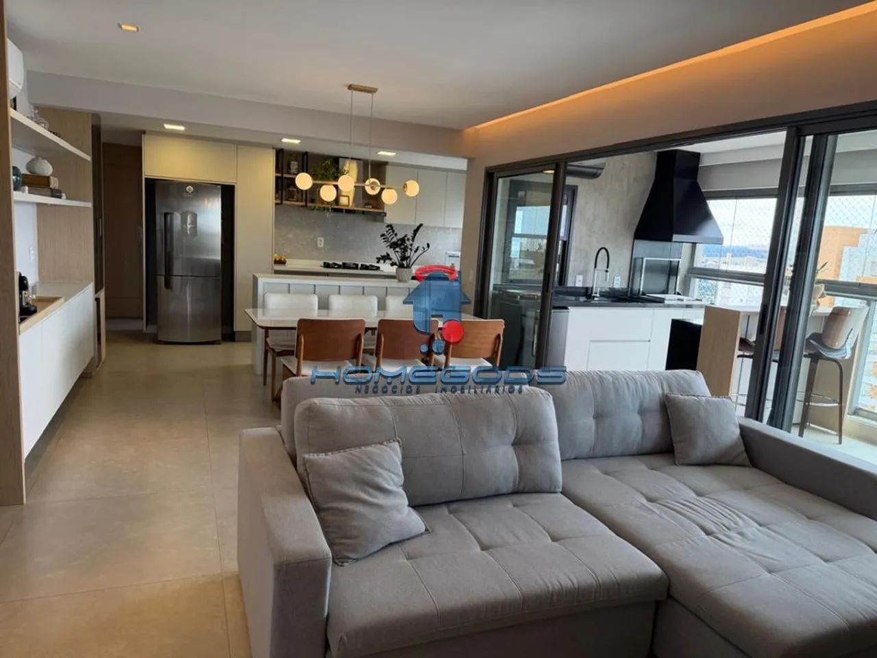 Apartamento à venda com 155m², 3 suítes sendo 1 master com closet e varanda, varanda gourm