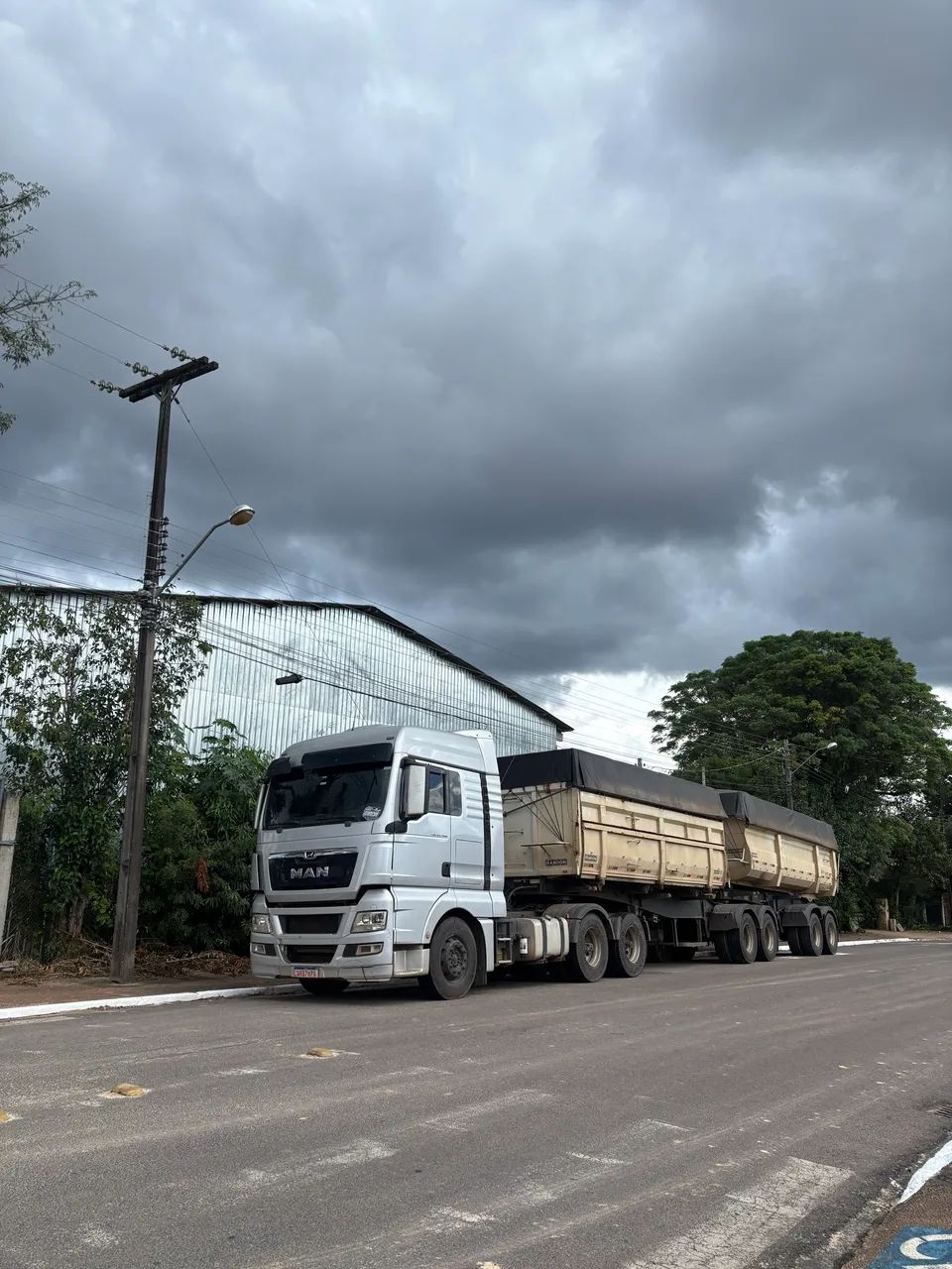 MAN 480 6x4 Único dono