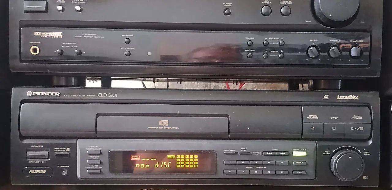 LD Pioneer CLD- S201 (DEFEITO).