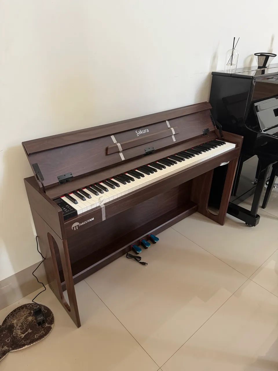 Piano digital Sakura 