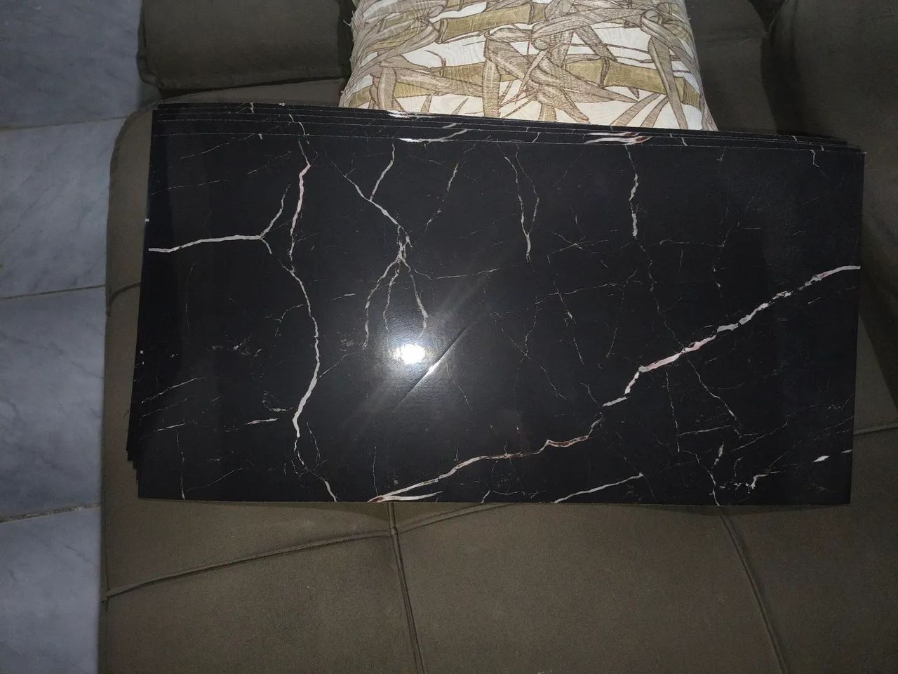 Marble adhesive plate