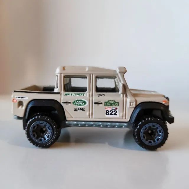 Hot Wheels - '15 Land Rover Defender Double Cab - Foto 2