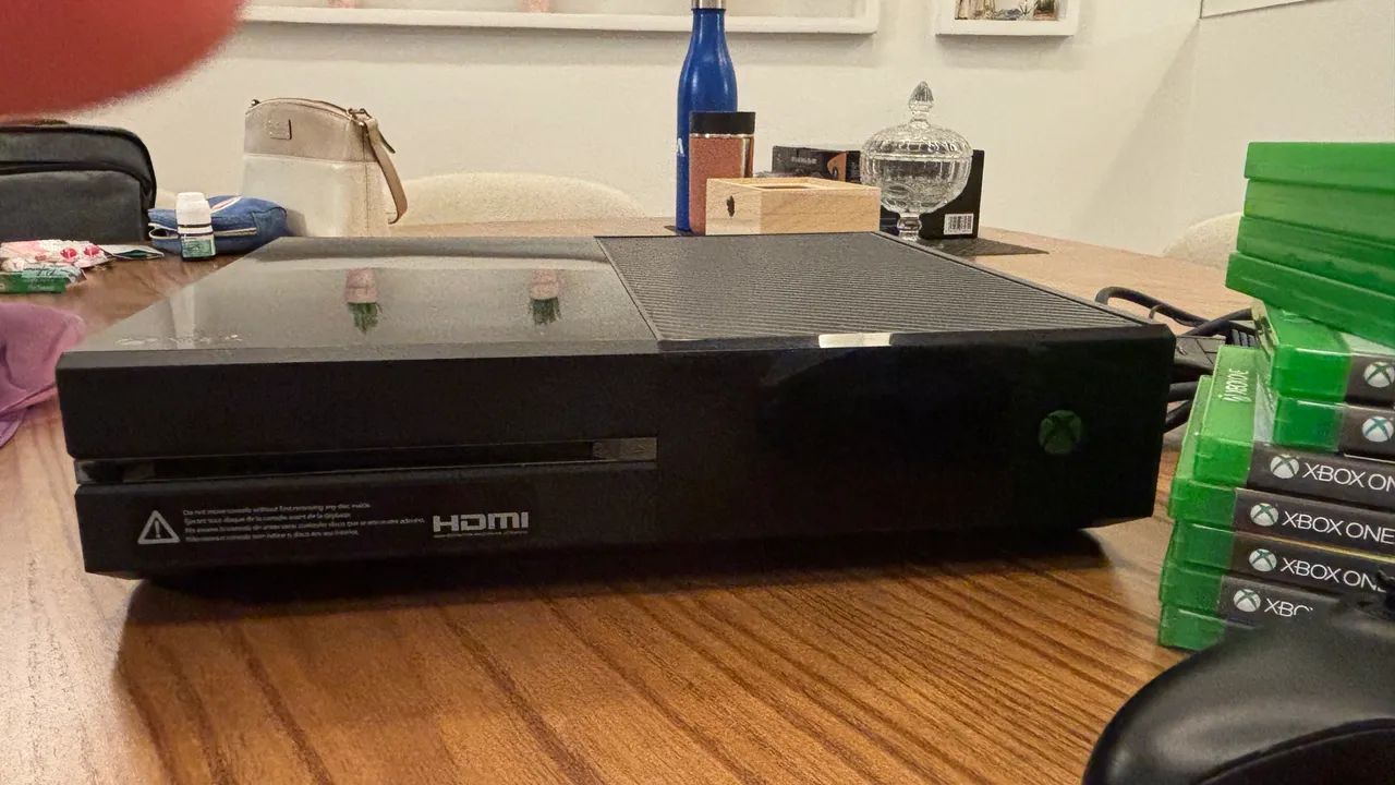 Xbox One 500GB com Jogos e Controle  - Foto 4