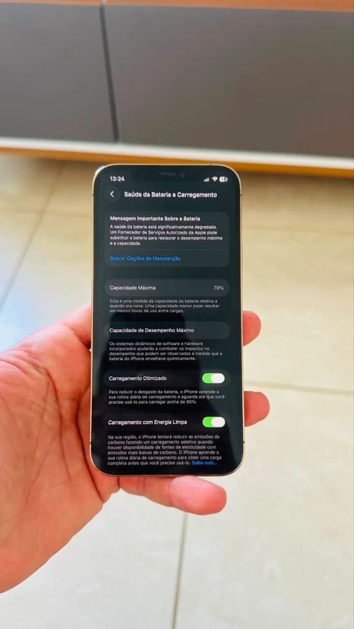 iPhone 12 Pro dourado - Foto 2