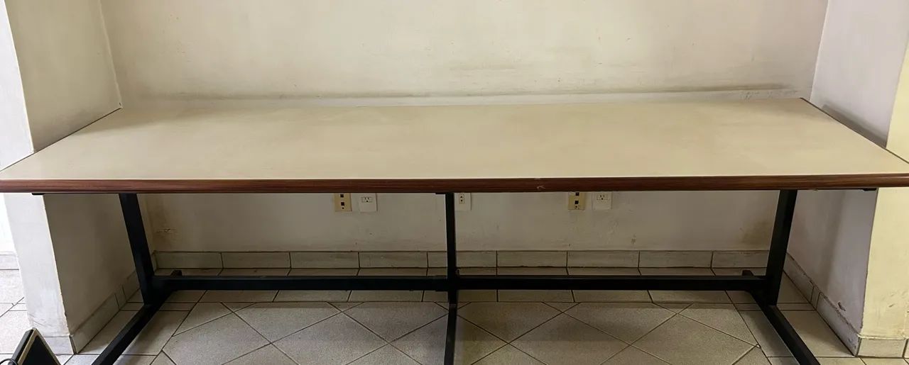 Bancada de Fórmica Cor Creme