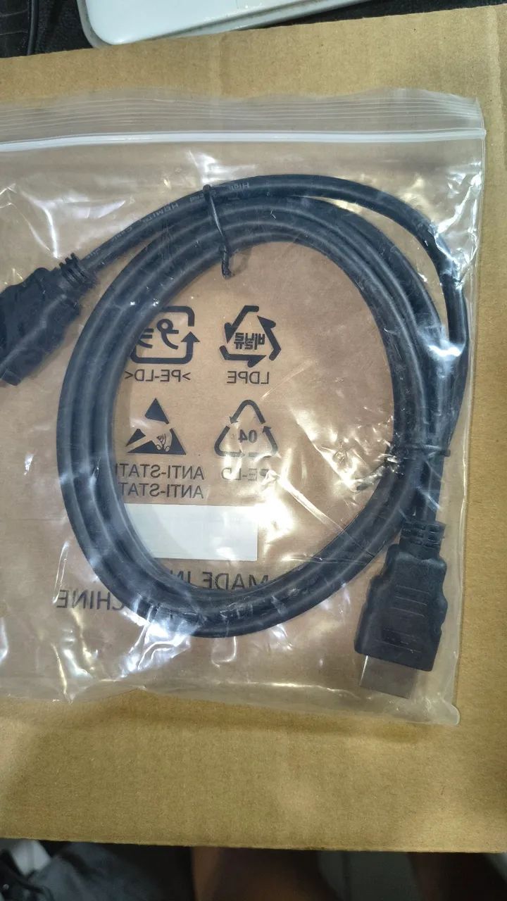Cabos :VGA , HDMI, DISPLAY PORT,DVI   - Foto 4