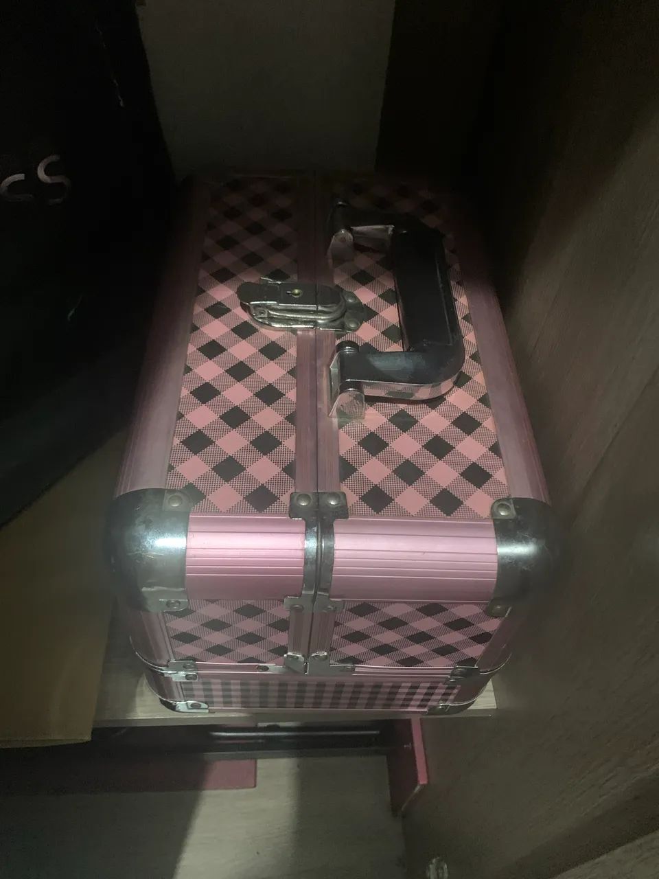 Caixa de utilidade  - Foto 2