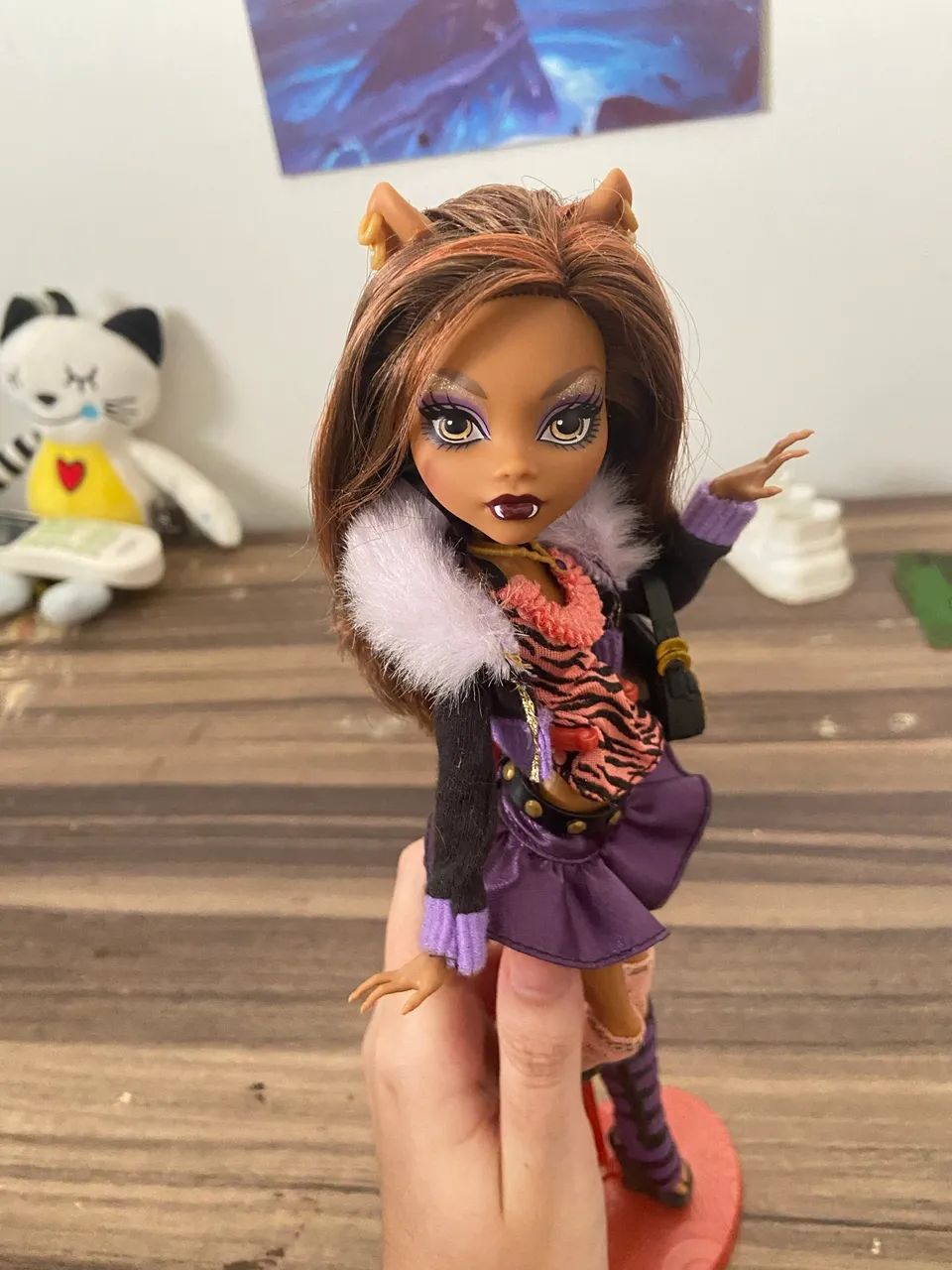 Clawdeen monster high