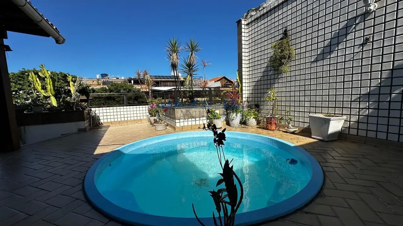 Jardim Oceânico, a 200m da Praia, Cobertura única linear com 340m2, Vista Mar e Pedra da G