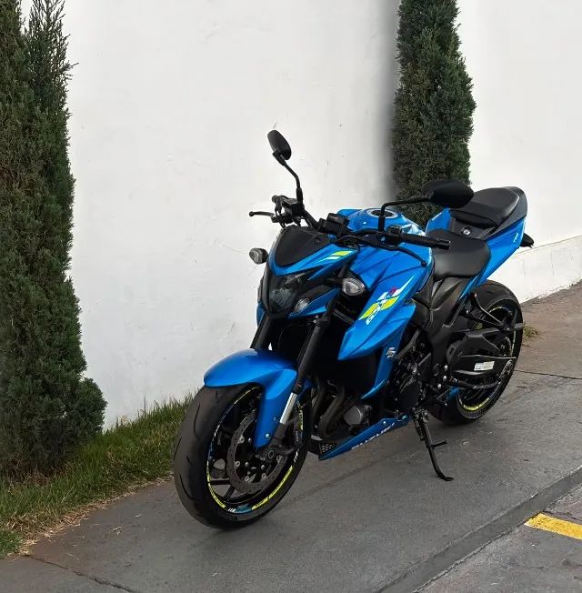 SUZUKI GSX-S750 2020 - Foto 4