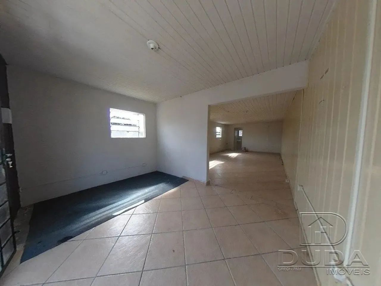 Sala comercial no Bairro Laranjinha