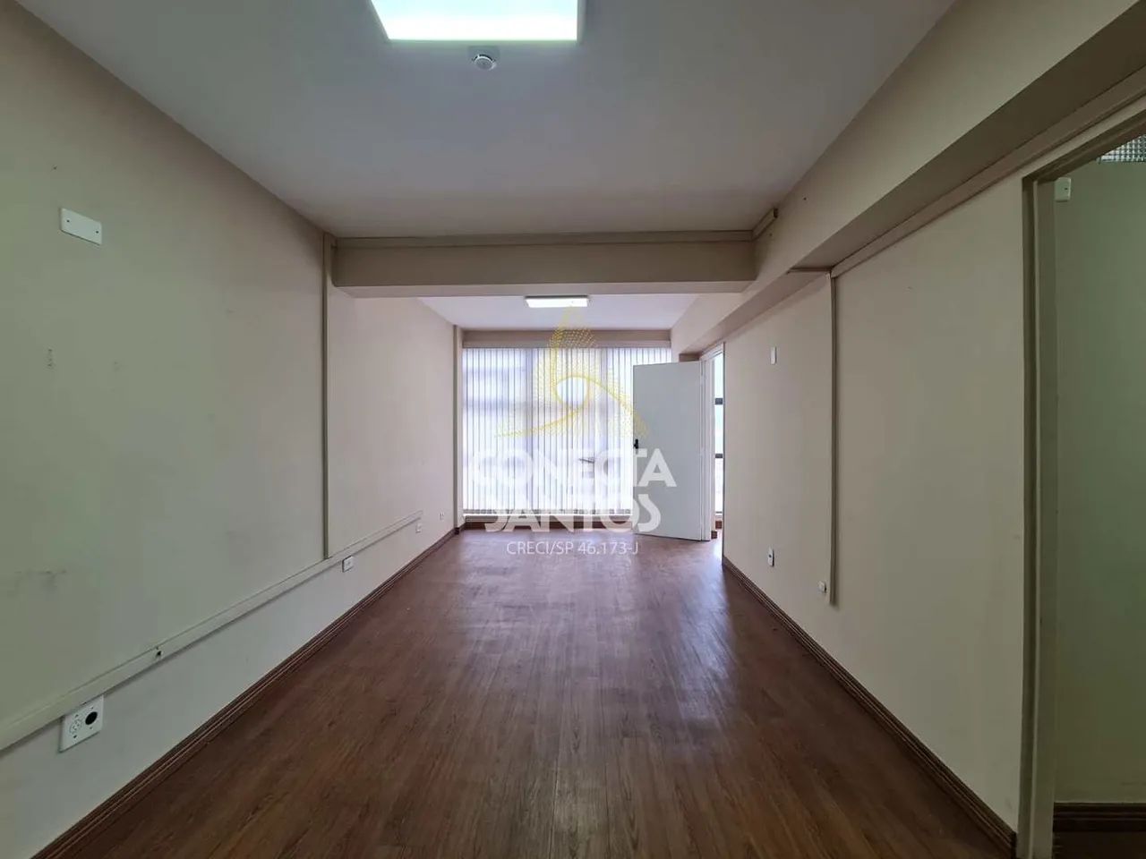 Sala com 0 quarto, Centro, Santos - R$ 180 mil, Cod: 1919