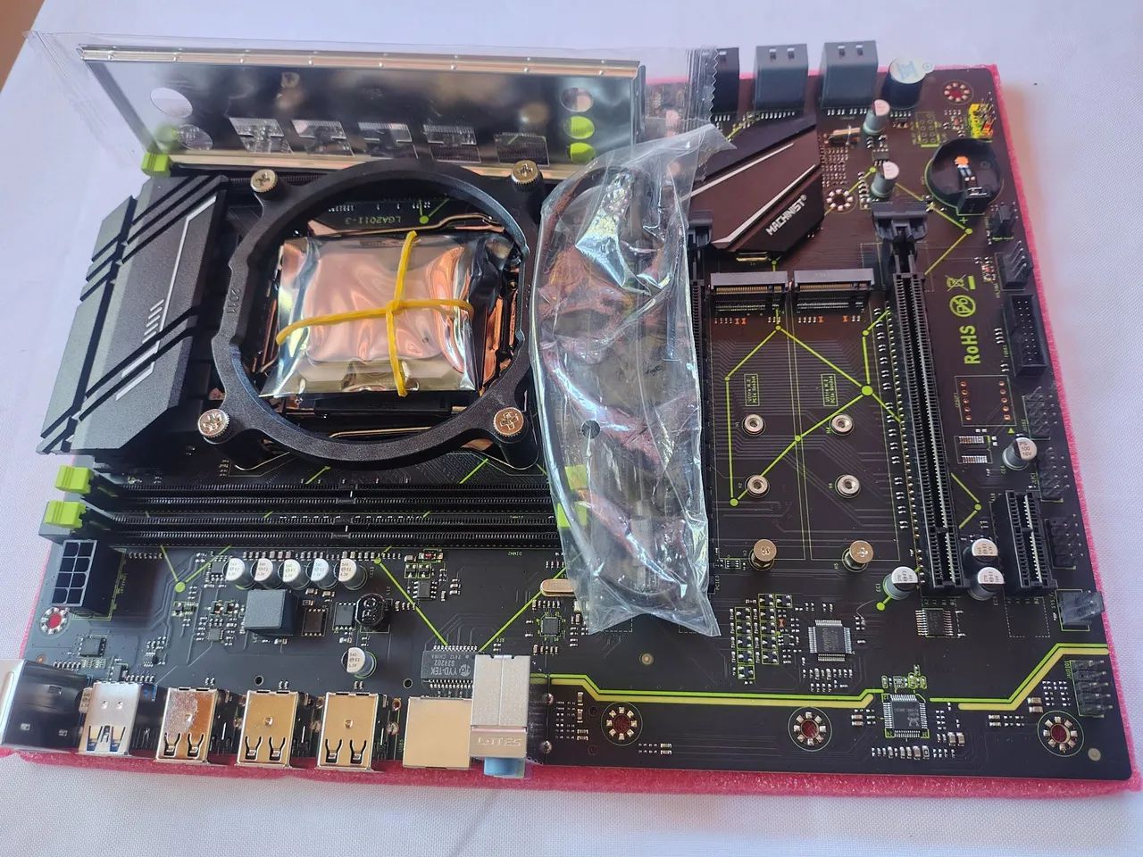 Kit Xeon 2680V4 + Placa Mãe Machinist MR9A