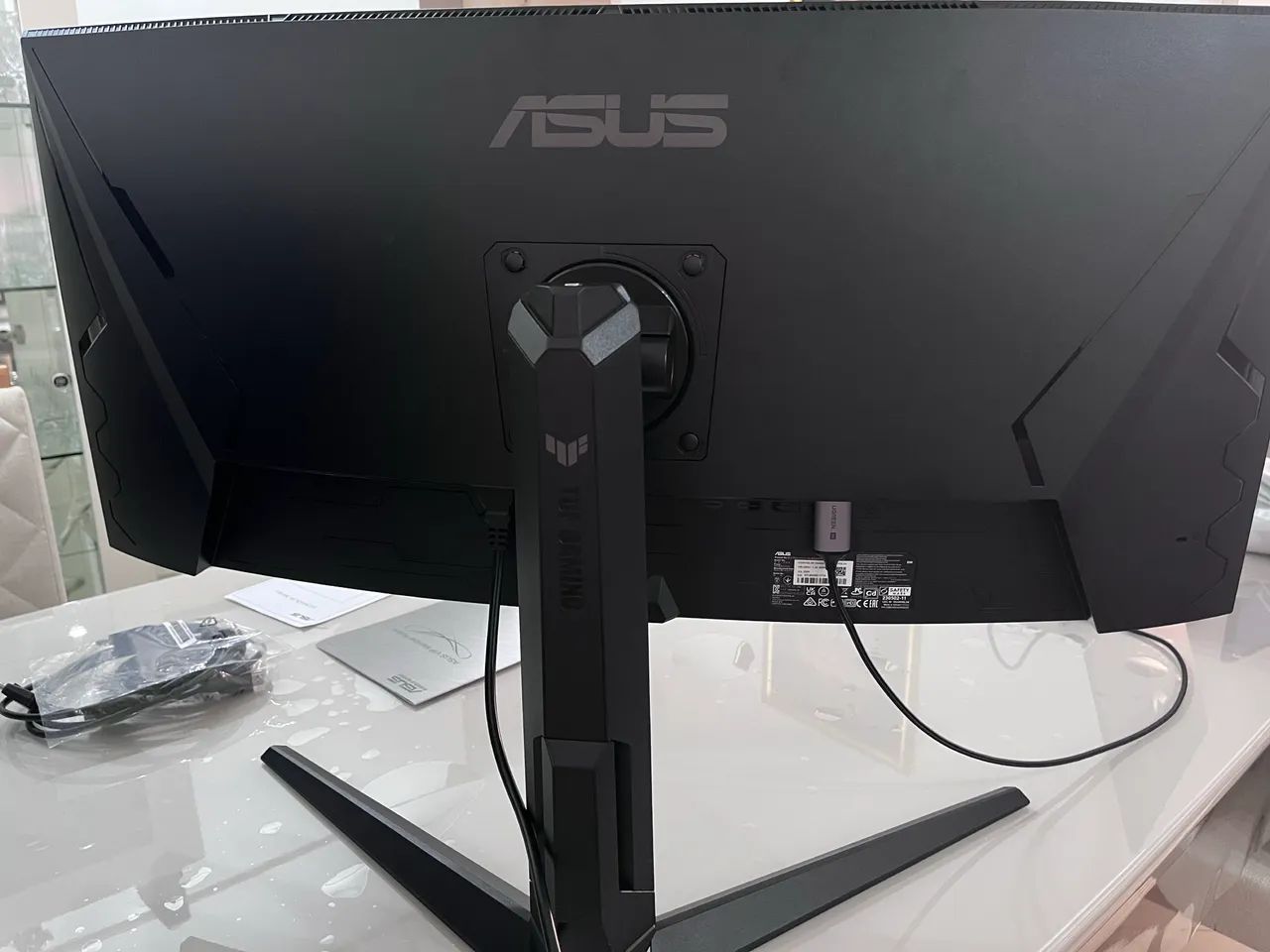 Monitor ASUS TUF 34 WQHD (GARANTIA) 180hz c/ alto falante e HUB USB - Foto 2