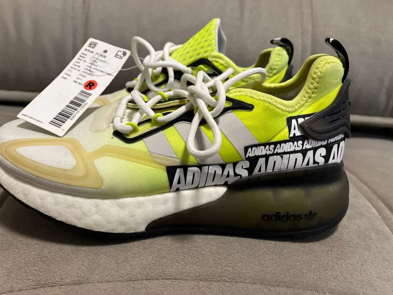 Adidas ZX 2K Boost Original Número 34? - Calçados - Conjunto Adidas ZX 2K Boost Original Número 34? - Calçados - Conjunto