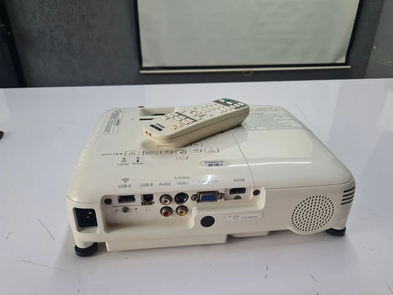 Projetor Epson W18+
