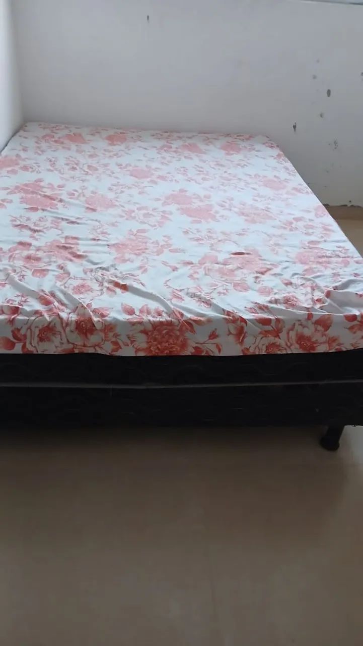 Vende se cama box casal