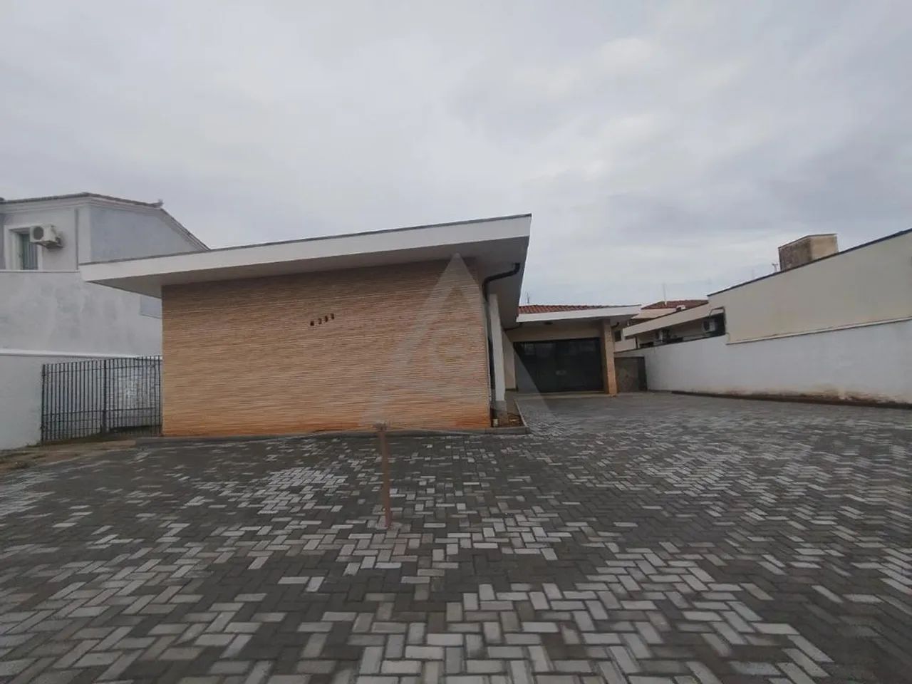 Casa à venda e para alugar em Campinas, Nova Campinas, com 4 quartos, com 213 m²