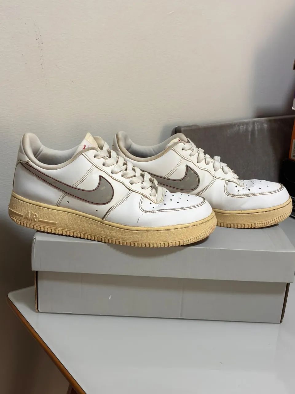 Nike Air Force 1 '07 LV8 da coleção "3M Reflective"