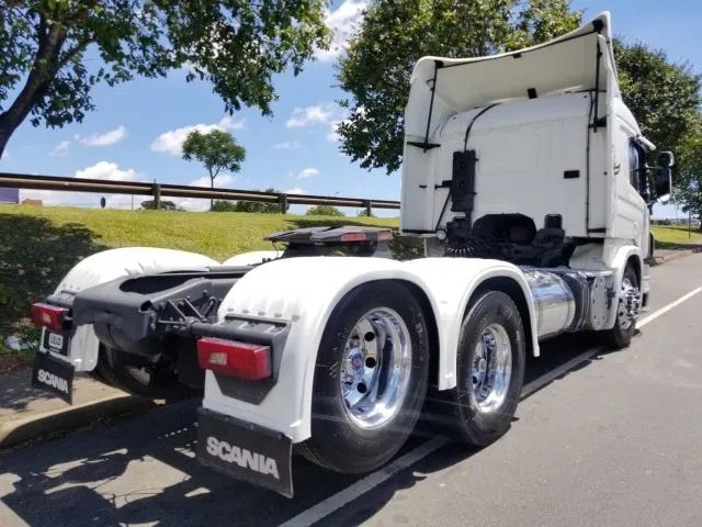 Scania P360 6x2 Ano 13 Automático Ar condicionado Rodas de alumínio - Foto 4