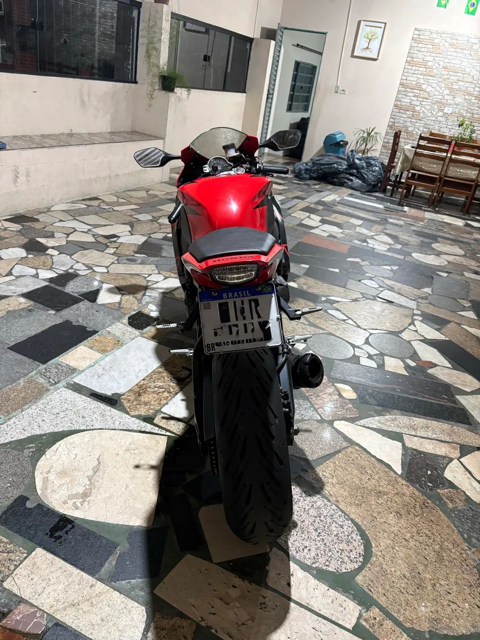CBR 1000 RR Fireblade - Foto 3