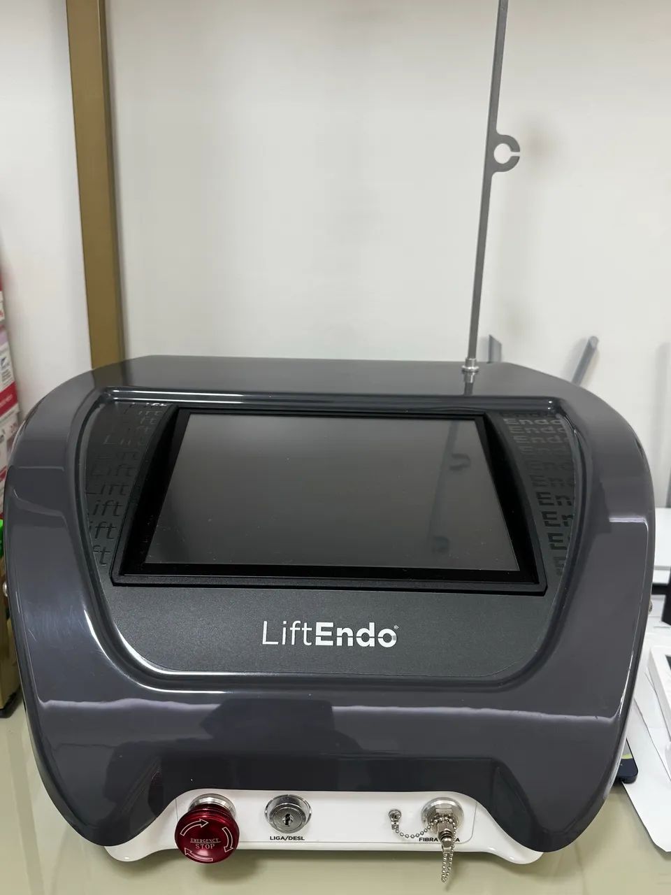 VENDO MÁQUINA DE ENDOLASER-LIFTENDO. Incluso: Curso Presencial de Brinde  - Foto 4