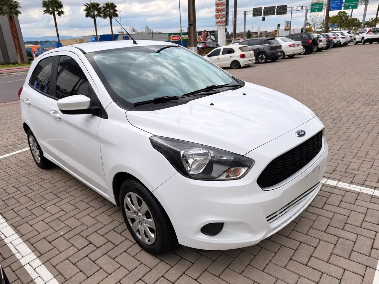 Ford KA 1.5 16V Flex 5P 2018 - Foto 3