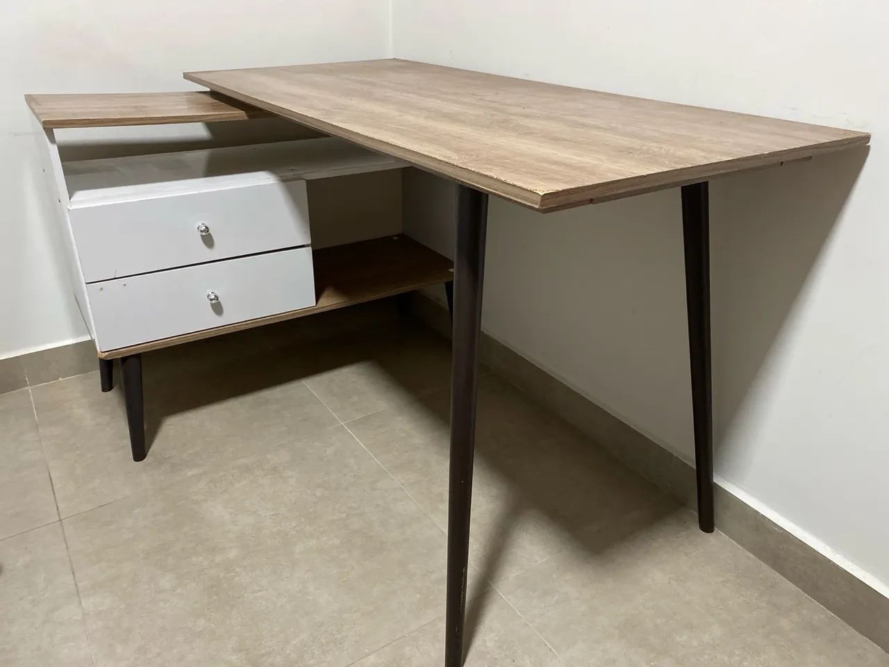 Mesa de canto escritório 