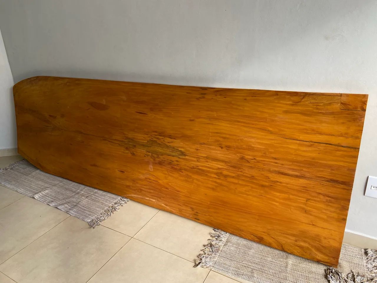 TAMPO DE CEDRO MACIÇO 2,80M - R$ 1.500 - Foto 2