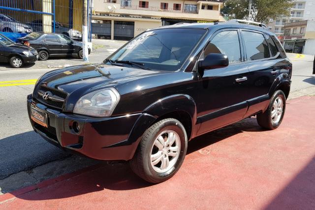 Hyundai Tucson 2.0 - Foto 6