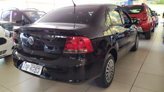 VOLKSWAGEN Voyage 1.0 - Foto 3