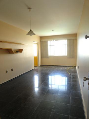 Apartamento com 3 Quartos para Alugar, 130 m² por R$ 800/Mês - Foto 3