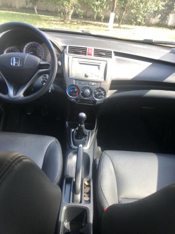Honda City DX 1.5 cambio mecânico - 69.000 kM - Único Dono - 2013 - Foto 19