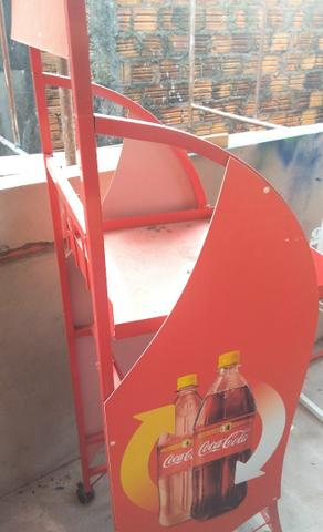 Prateleira Coca Cola