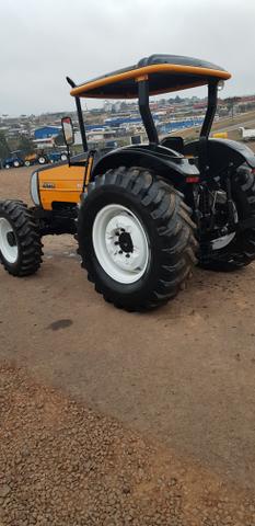 Valtra - Foto 3