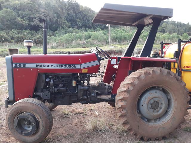 Trator Massey Ferguson 265