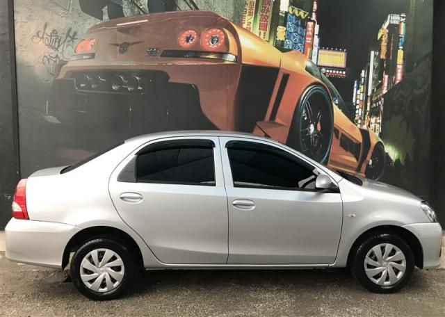 Toyota etios 1.5 x sedan 16v flex 4p manual - Foto 4