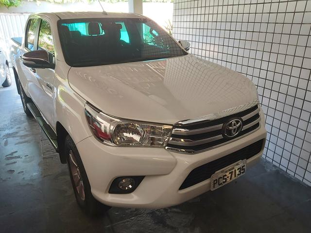 TOYOTA HILUX SR 4x4 2017 DIESEL COMPLETO - Foto 19