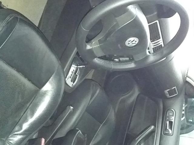 VOLKSWAGEN BORA 2008/2008 2.0 MI 8V GASOLINA 4P TIPTRONIC - Foto 5